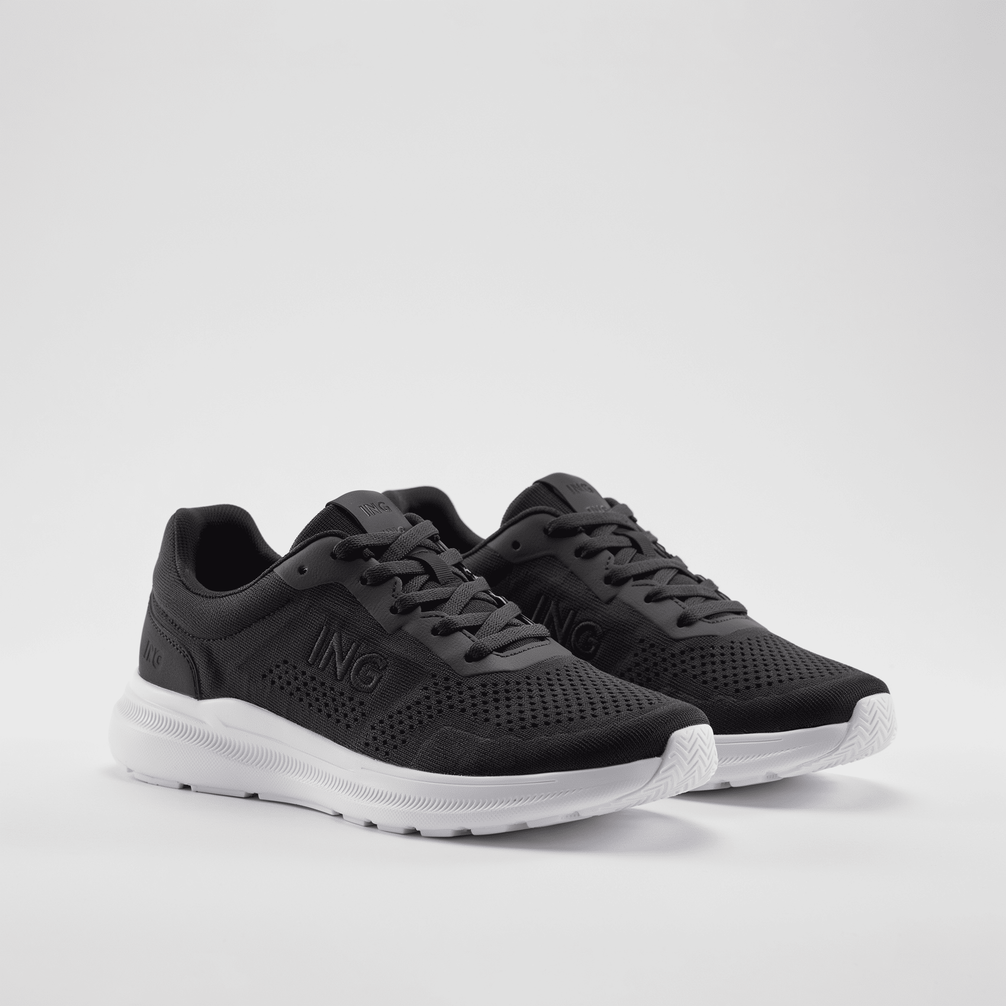 ING Night Run Black Mesh running shoes